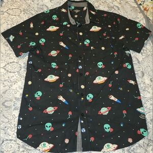 Eighty Eight Alien UFO Roses Rocket‎ Short Sleeve Button Up Shirt Large